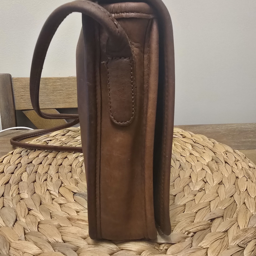 Vintage 1999 Coach Crossbody #9620 - Picture 4 of 12